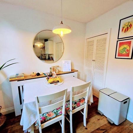 Cheerful 3 Bed Grade II Central Cottage Cirencester Exterior foto