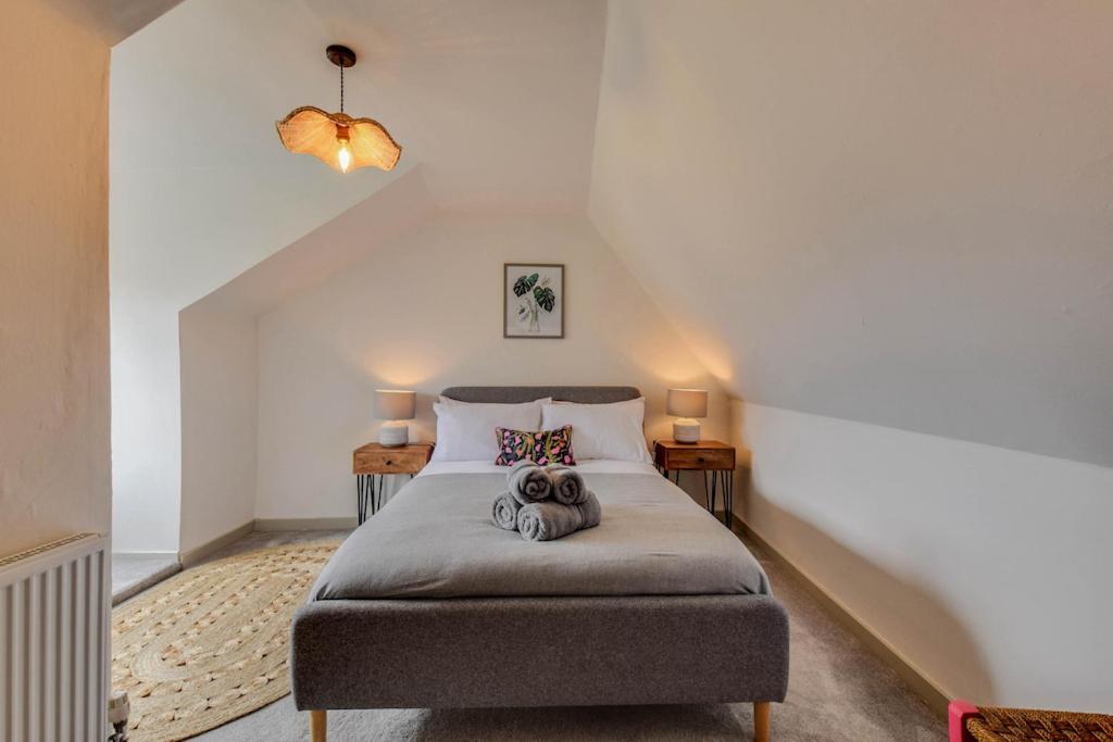 Cheerful 3 Bed Grade II Central Cottage Cirencester Exterior foto